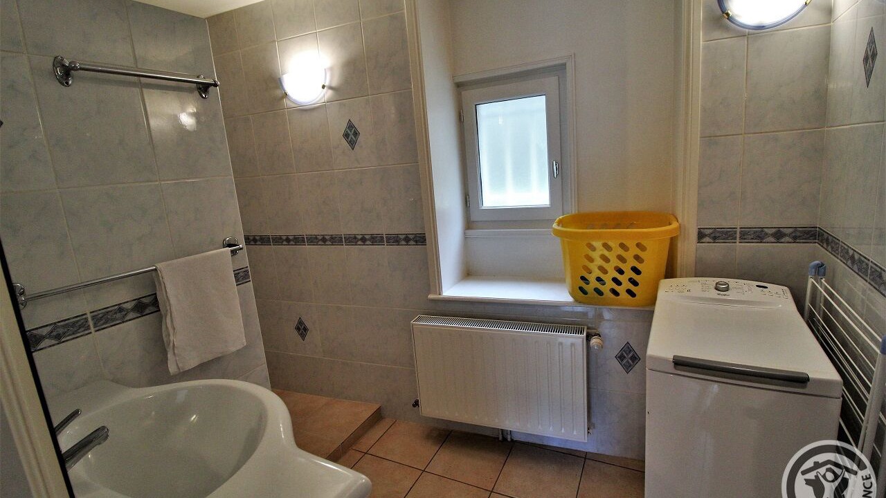 Photo of Bathroom in Poule-les-Echarmeaux