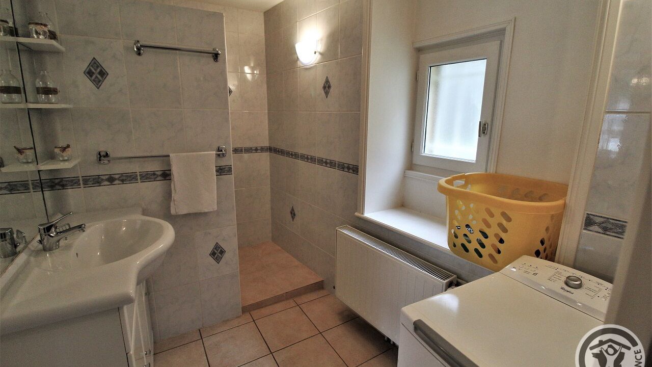 Photo of Bathroom in Poule-les-Echarmeaux