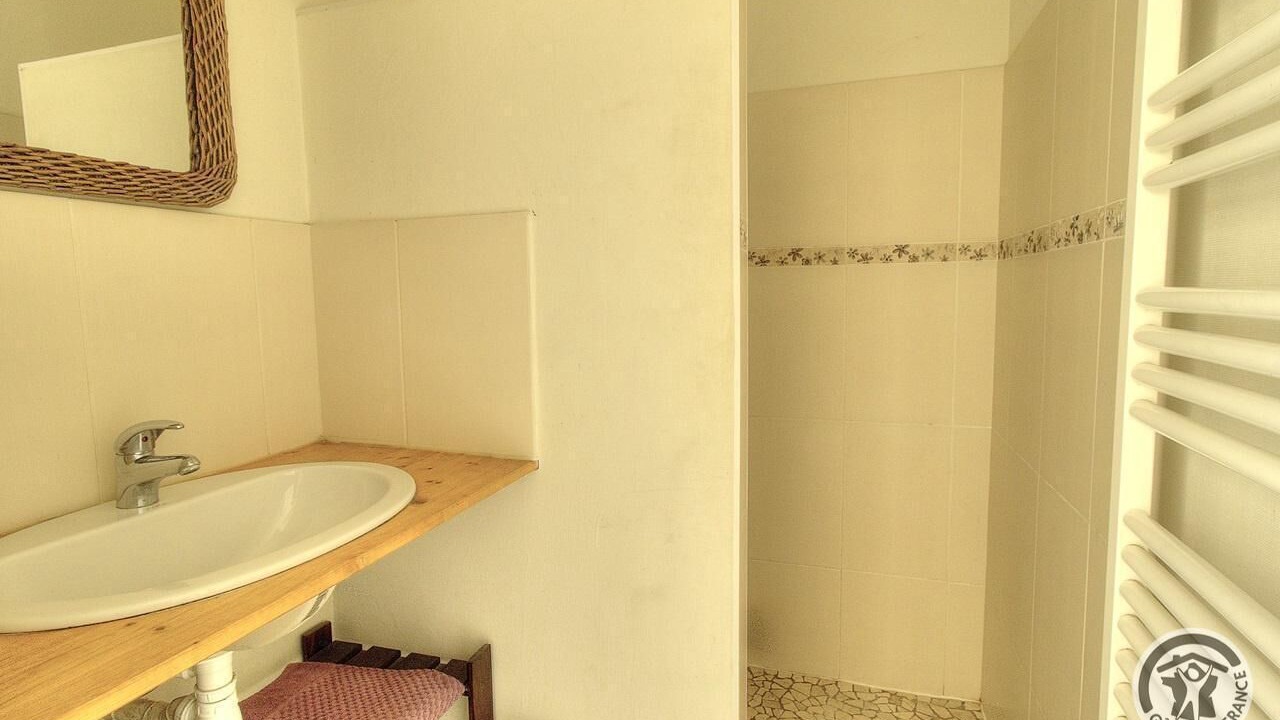 Photo of Bathroom in Villie-Morgon