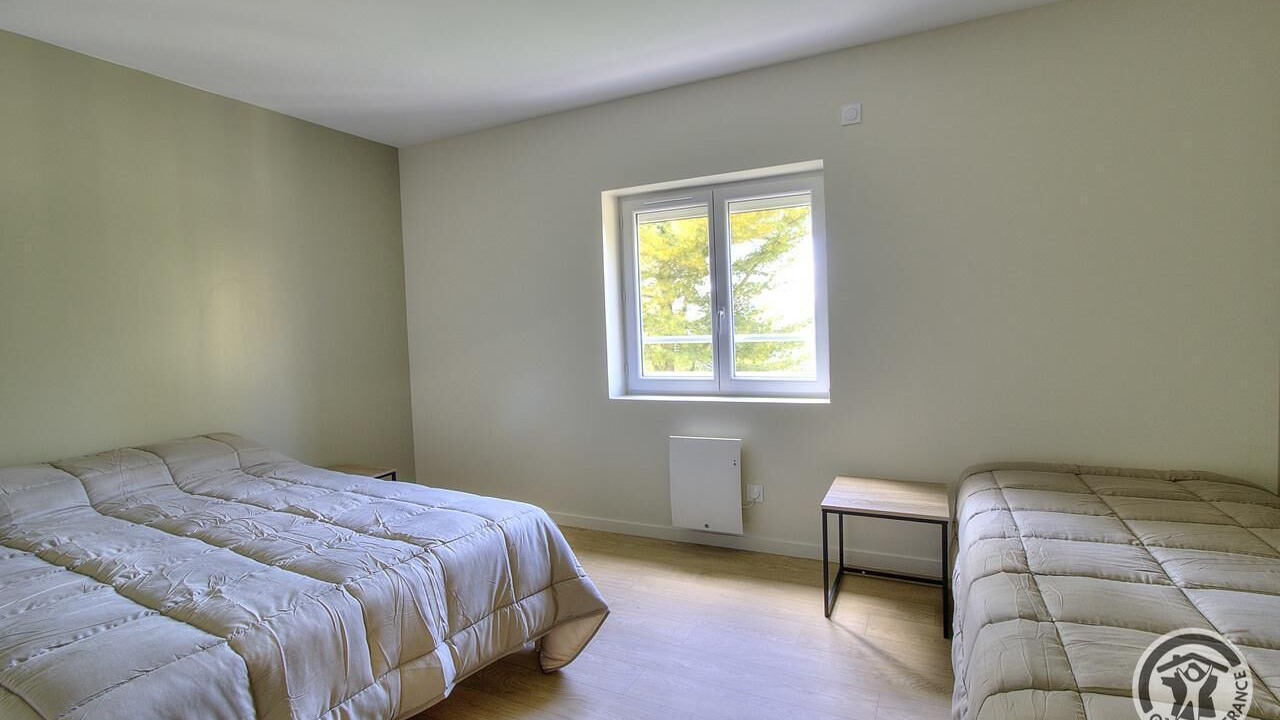 Photo of Bedroom in Saint-Clement-de-Vers