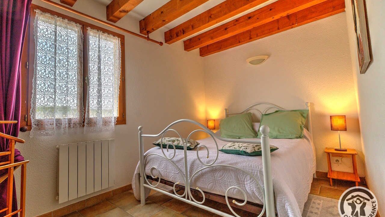 Photo of Bedroom in Regnie-Durette
