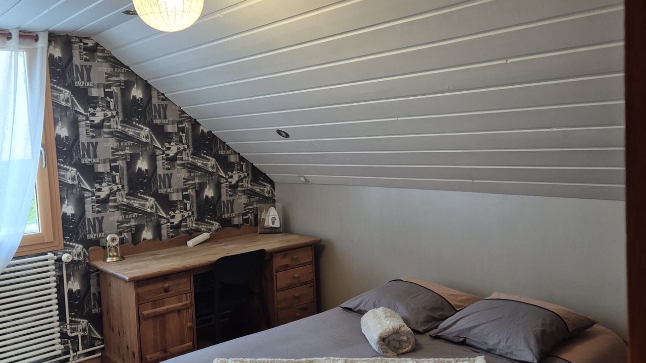 Photo of Bedroom in Premanon