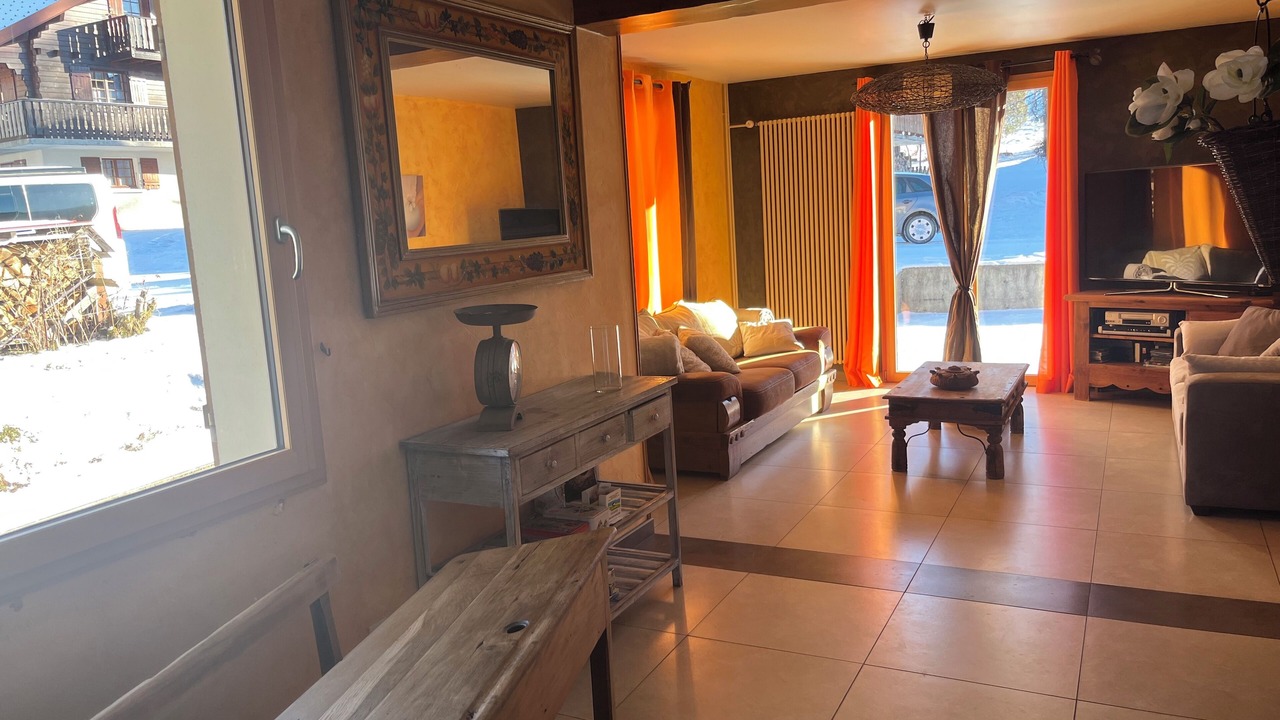 Photo of Livingroom in Premanon