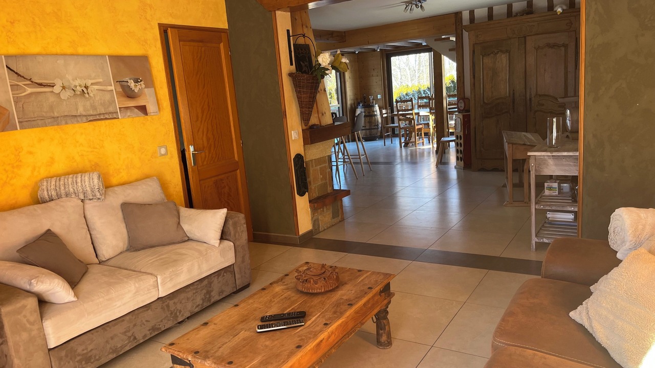 Photo of Livingroom in Premanon
