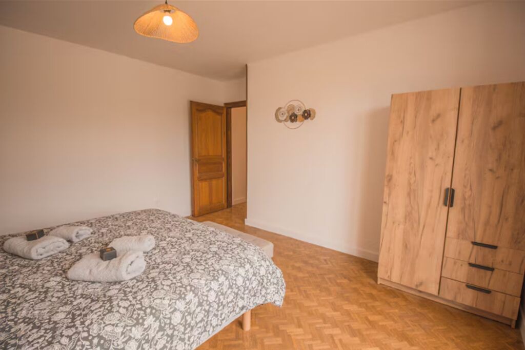 Photo of Bedroom in Cherisey