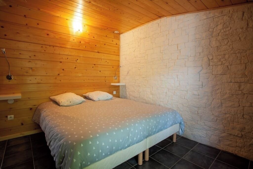 Photo of Bedroom in Bullion