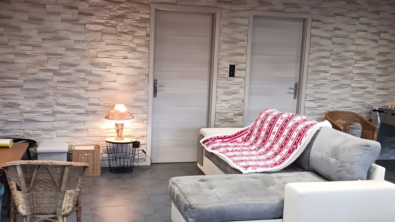 Photo of Livingroom in Jarmenil