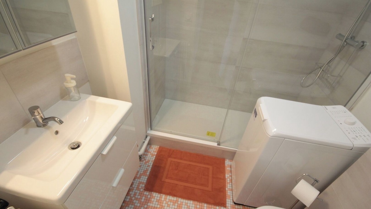Photo of Bathroom in Belleville