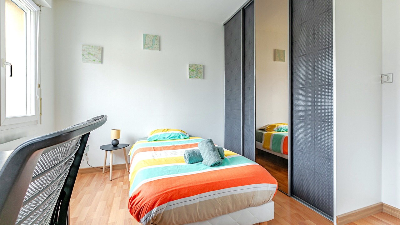 Photo of Bedroom in Chilly-Mazarin
