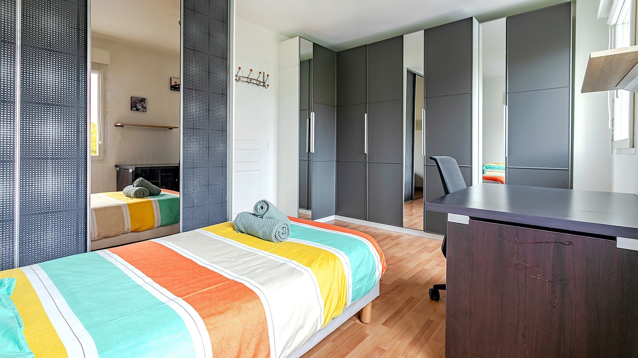 Photo of Bedroom in Chilly-Mazarin