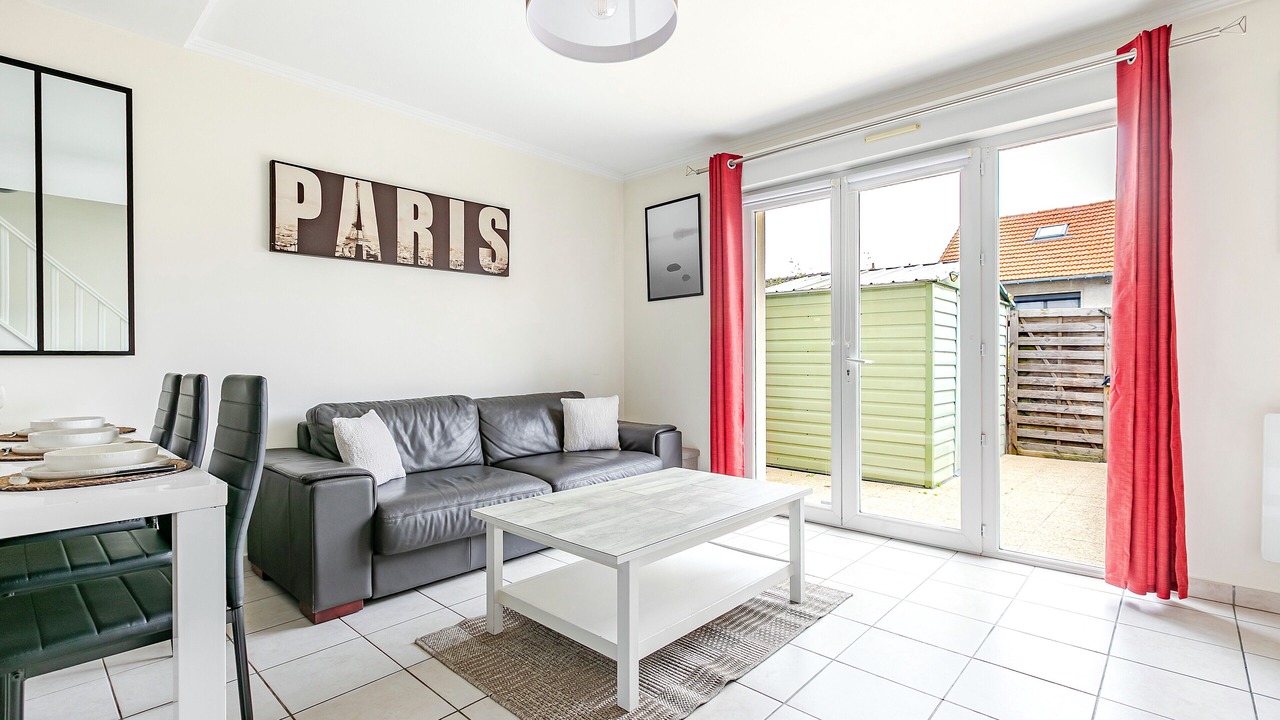 Photo of Livingroom in Chilly-Mazarin