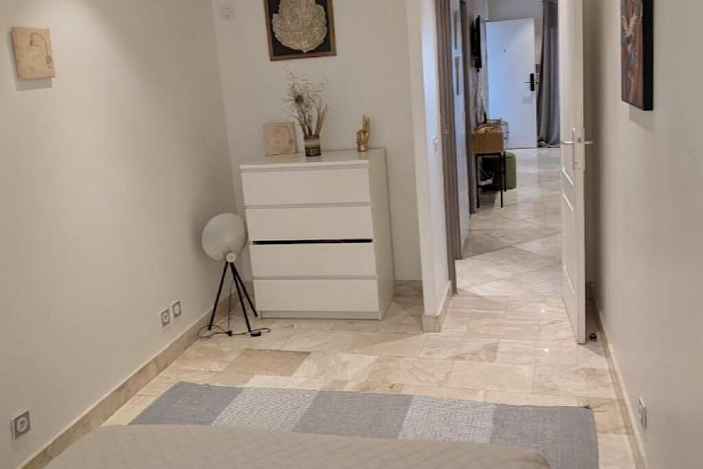 Photo of Bedroom in Alfortville