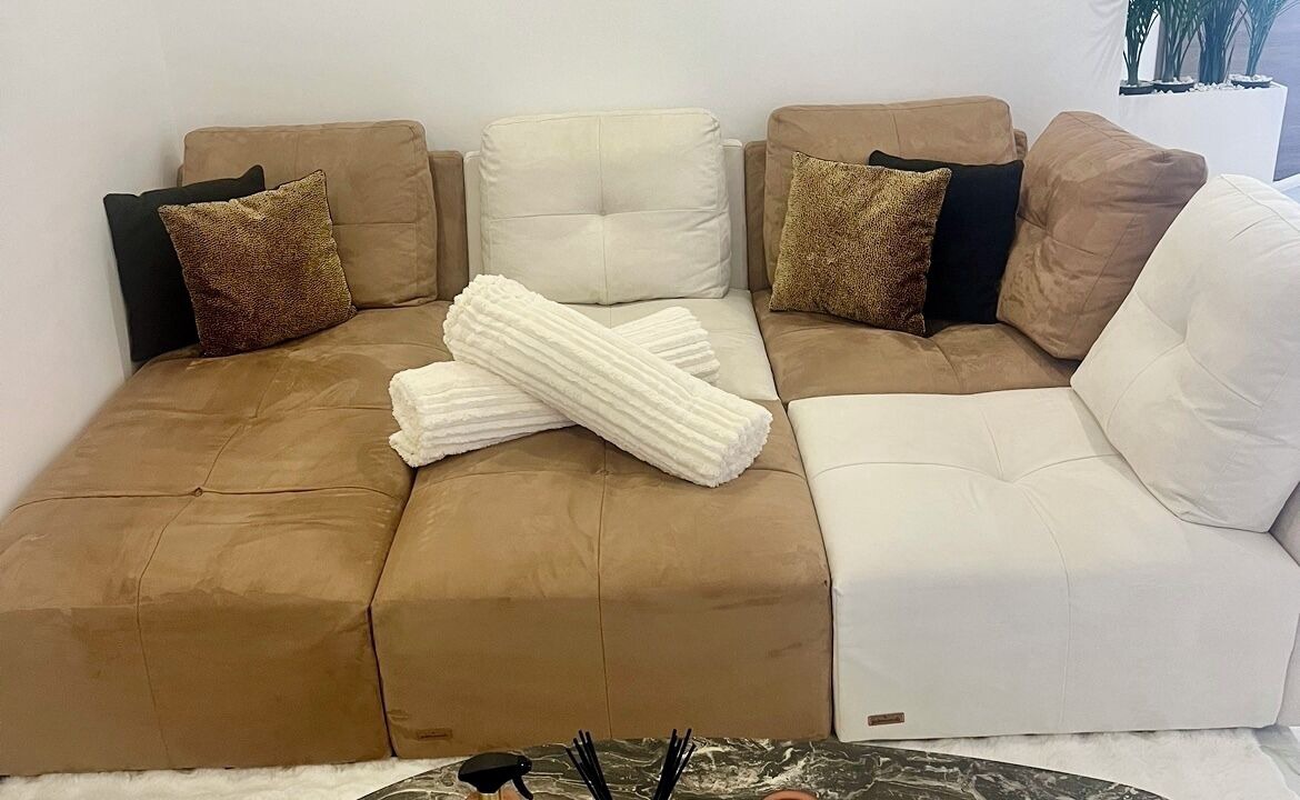 Photo of Livingroom in Plateau — Pyramide