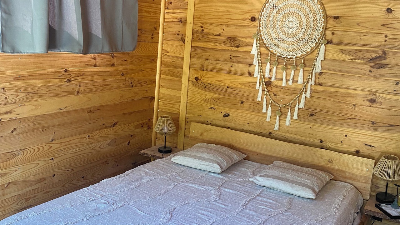 Photo of Bedroom in Saint-Martin-de-Valamas