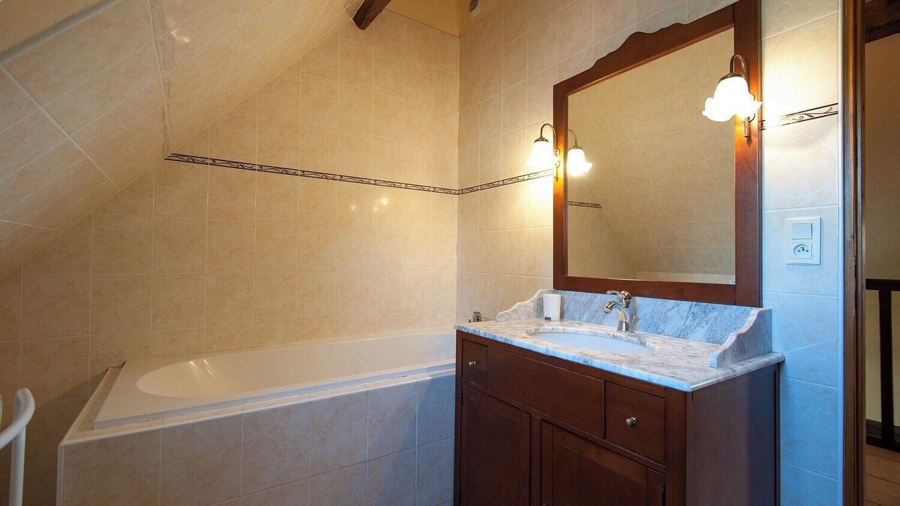Photo of Bathroom in Marcilly-les-Buxy