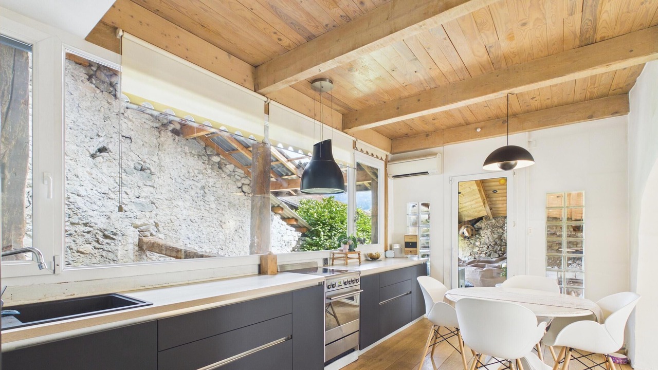 Photo of Kitchen in Lully