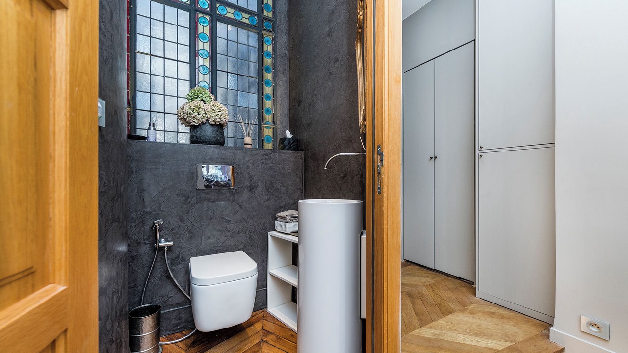 Photo of Bathroom in 6th Arrondissement