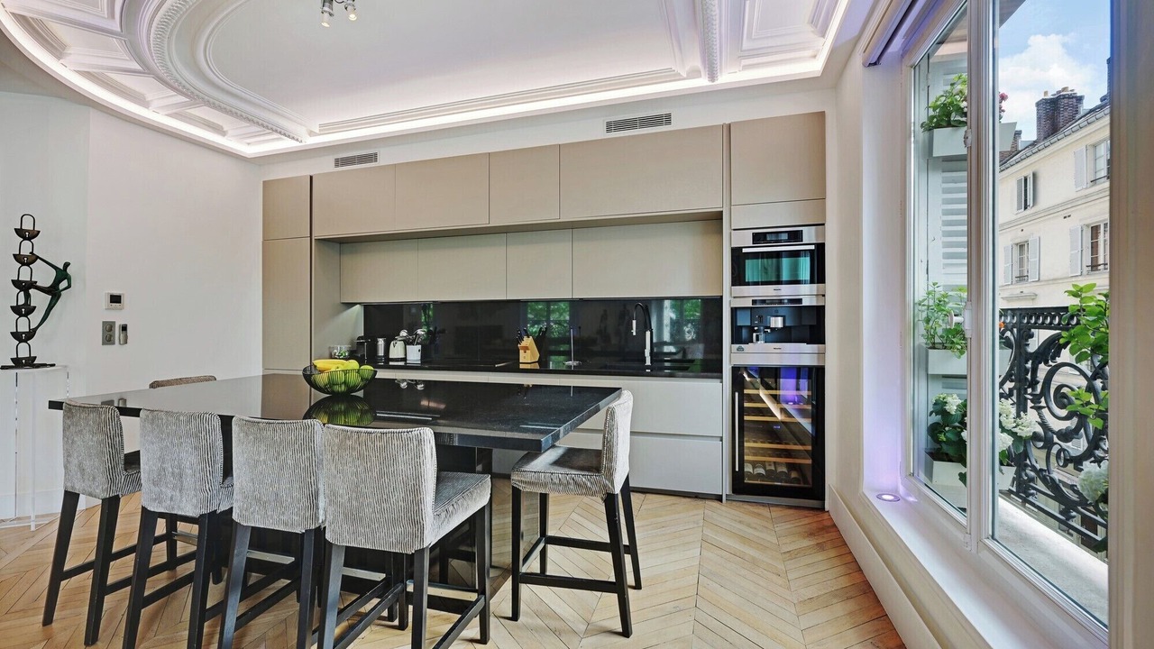 Photo of Kitchen in 6th Arrondissement