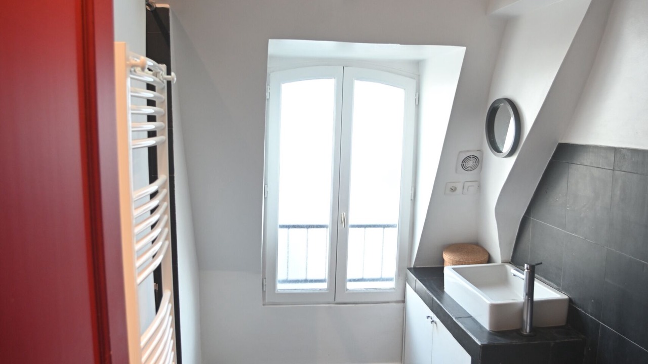 Photo of Bathroom in Montmartre