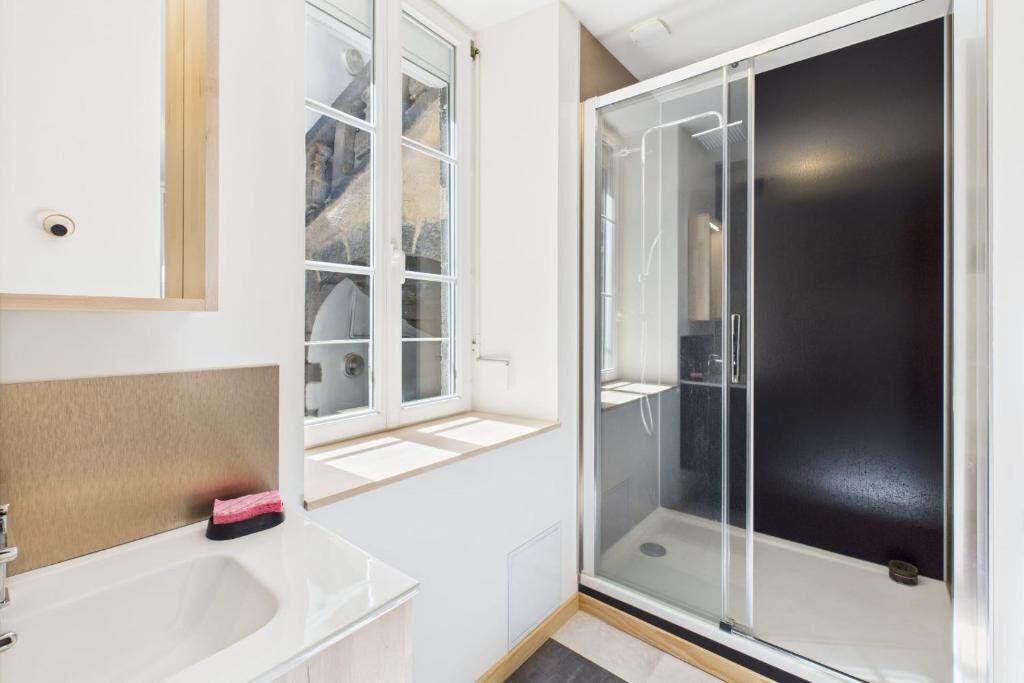 Photo of Bathroom in Clermont Ferrand City Centre