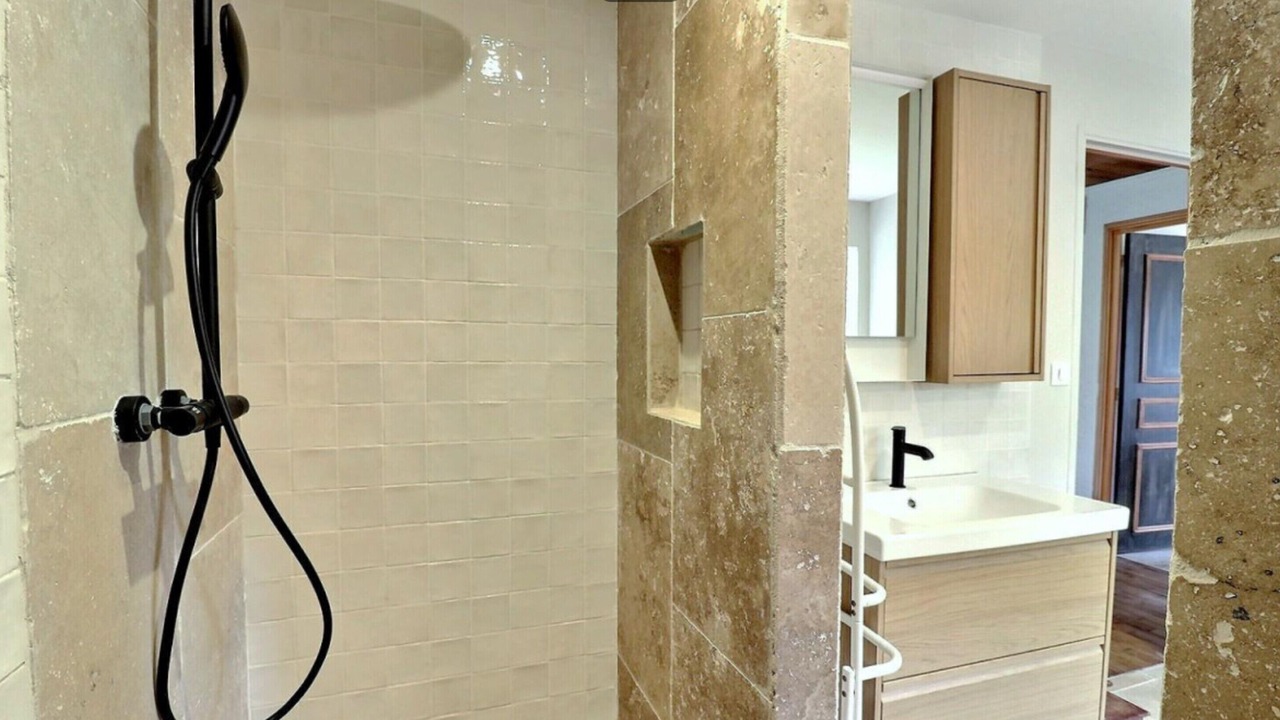 Photo of Bathroom in Sagnes-et-Goudoulet