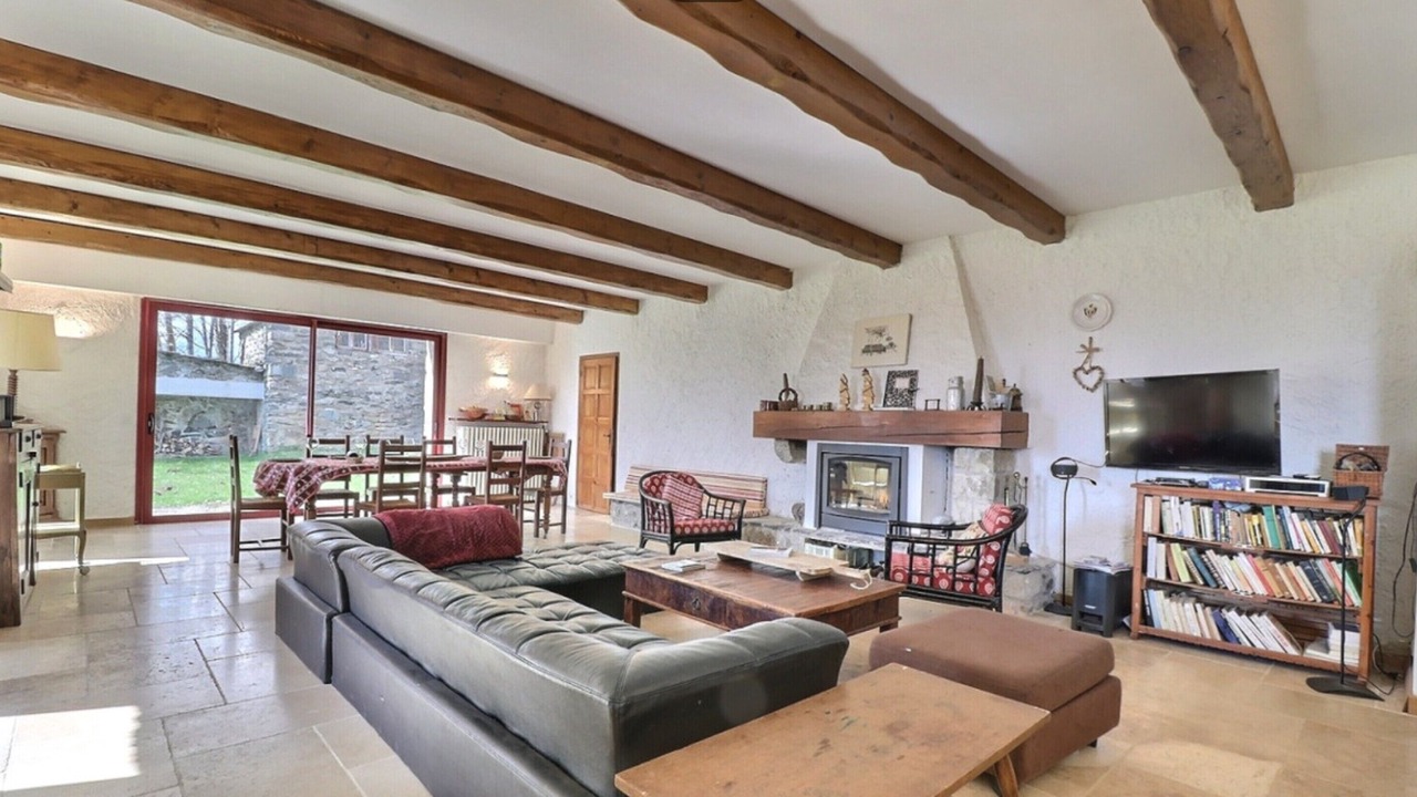Photo of Livingroom in Sagnes-et-Goudoulet