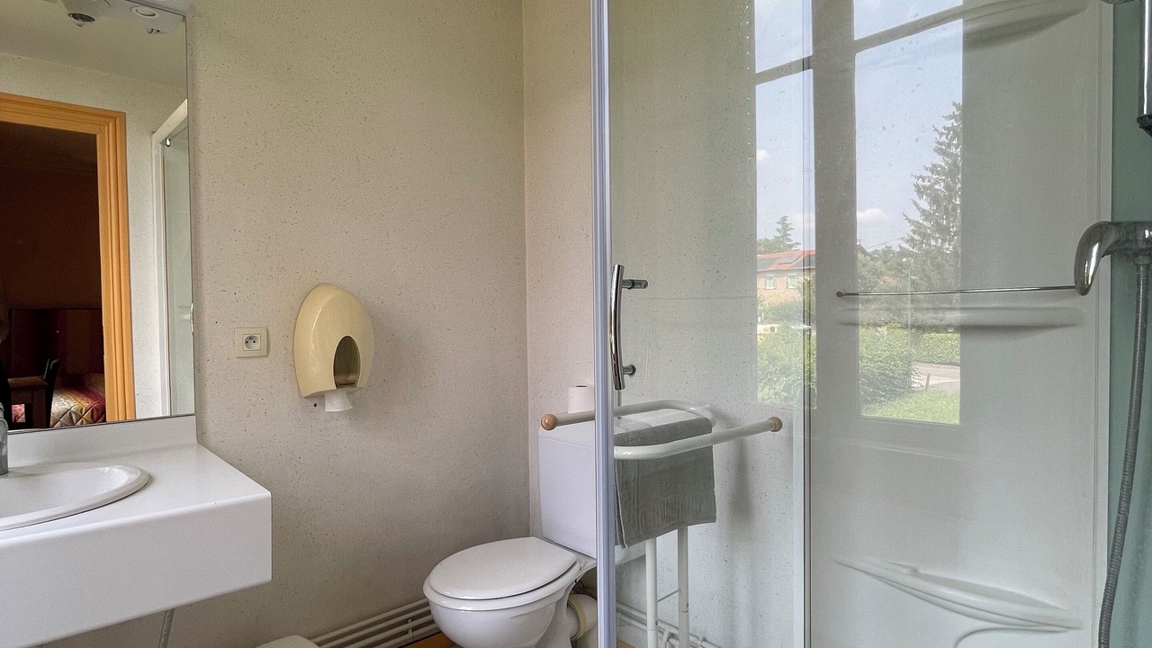 Photo of Bathroom in Prisse