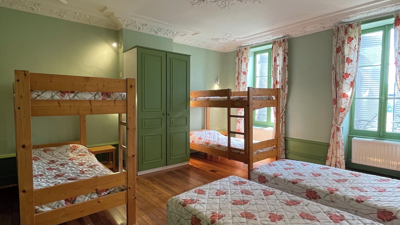Photo of Bedroom in Prisse
