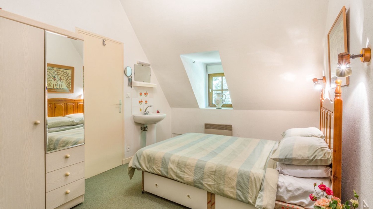 Photo of Bedroom in Corberon