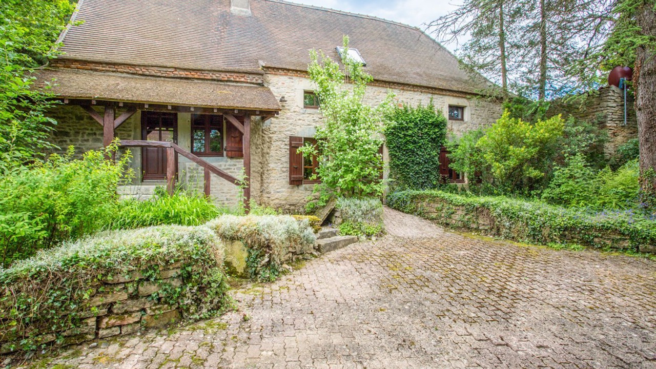 Photo of Outdoor in Corberon