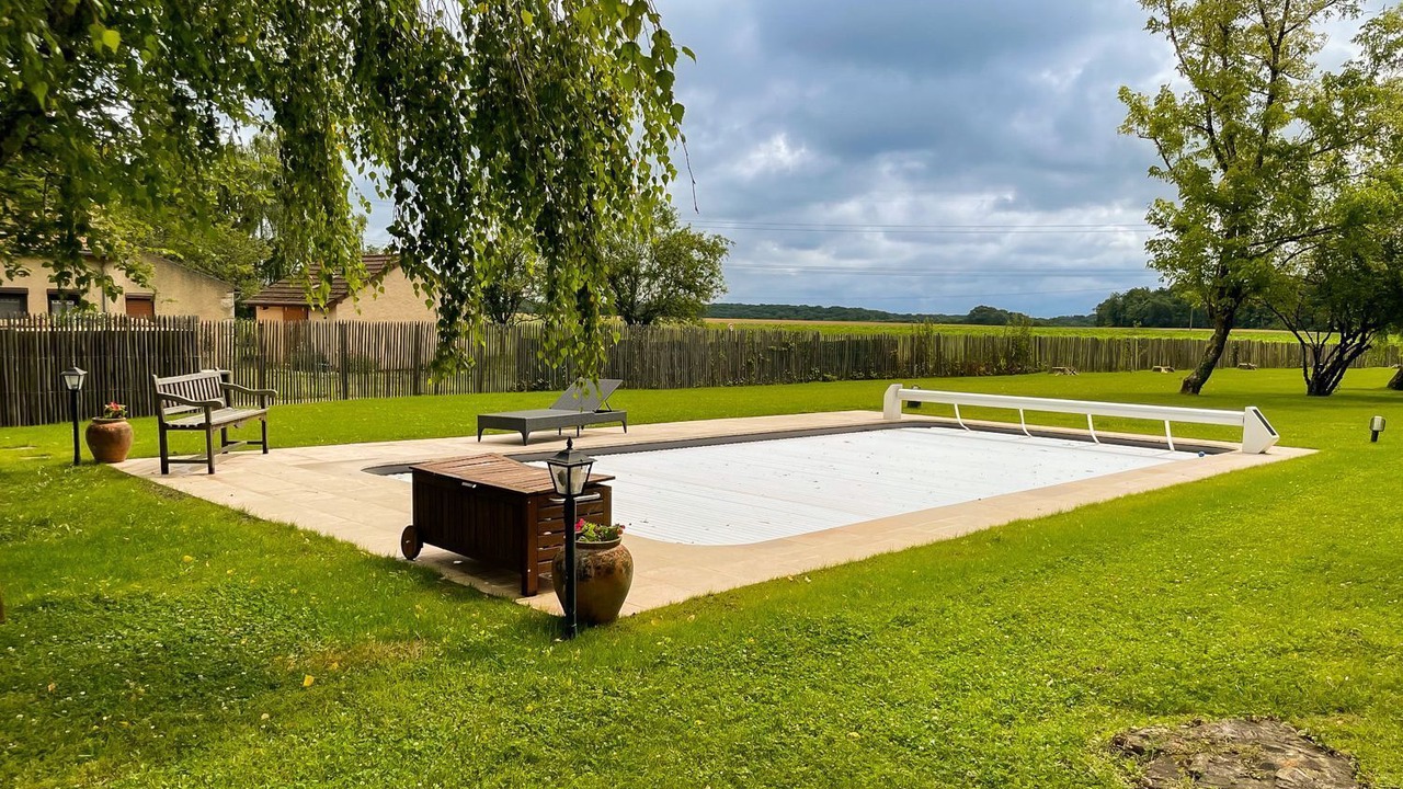 Photo of Outdoor in Corberon