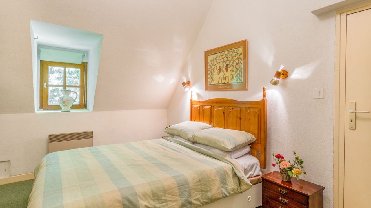 Photo of Bedroom in Corberon
