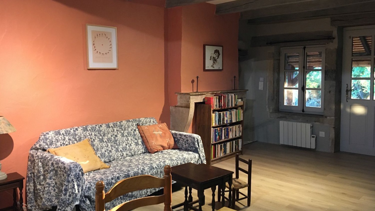 Photo of Livingroom in Corberon