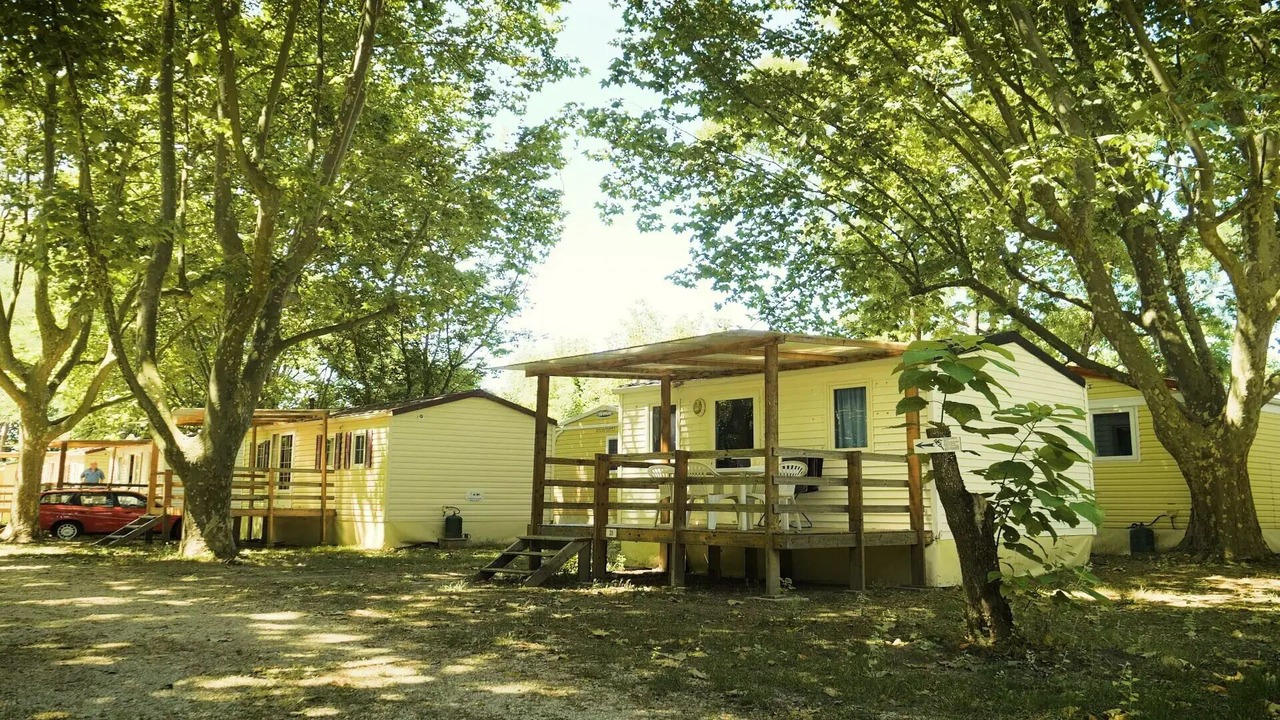 Photo of Outdoor in Saint-Julien-de-Peyrolas
