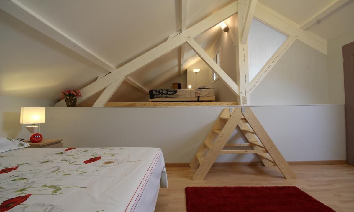 Photo of Bedroom in La Chapelle-de-Bragny