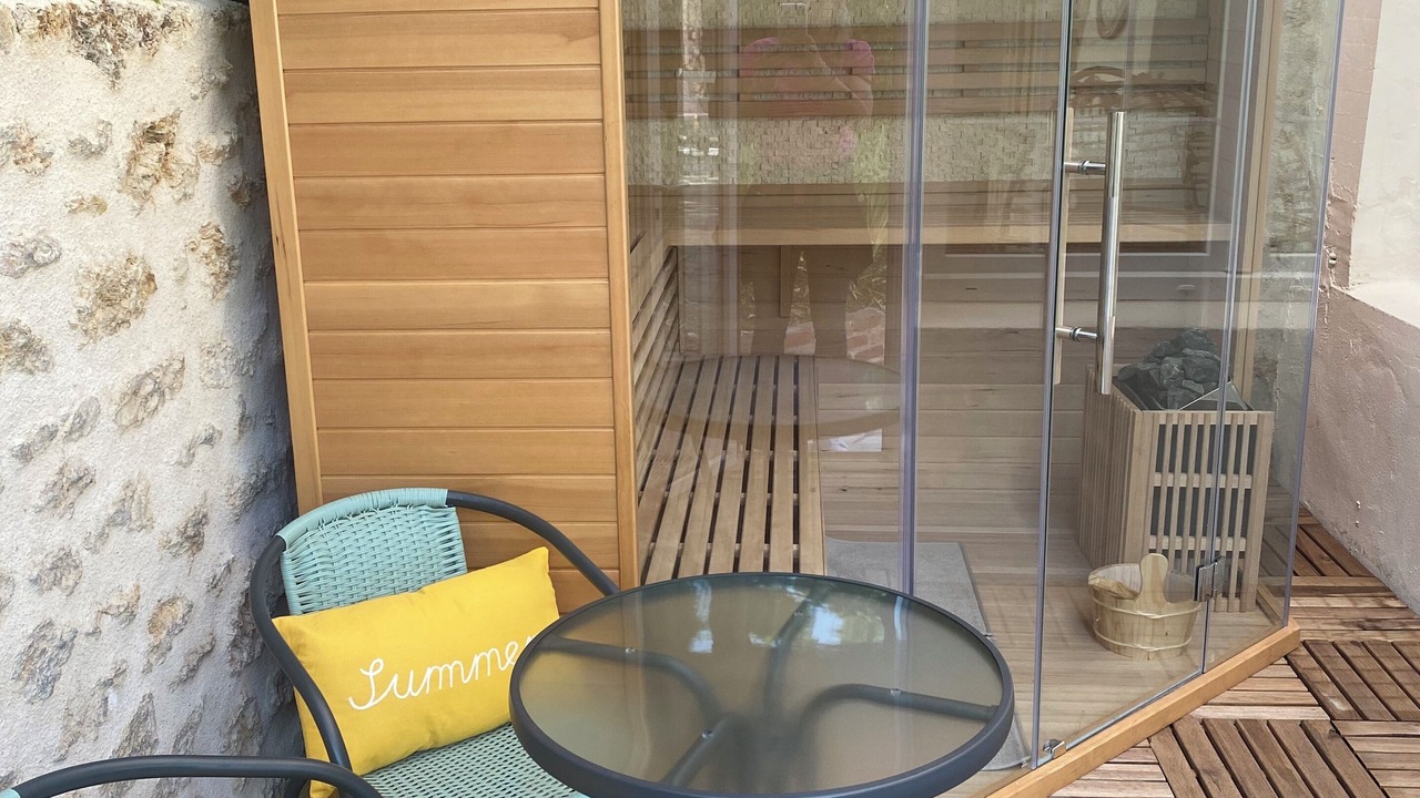 Photo of Outdoor in Senlisse