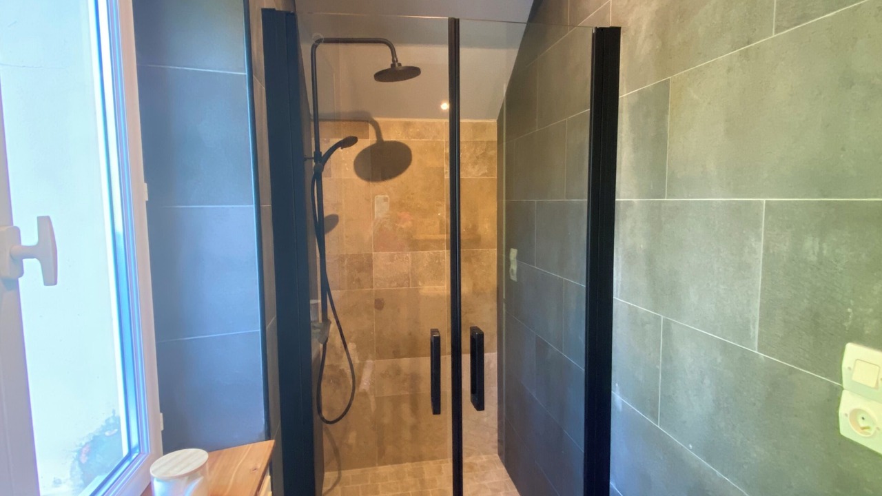 Photo of Bathroom in Senlisse