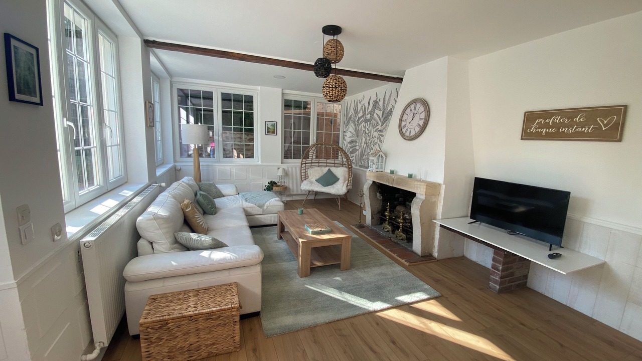 Photo of Livingroom in Senlisse