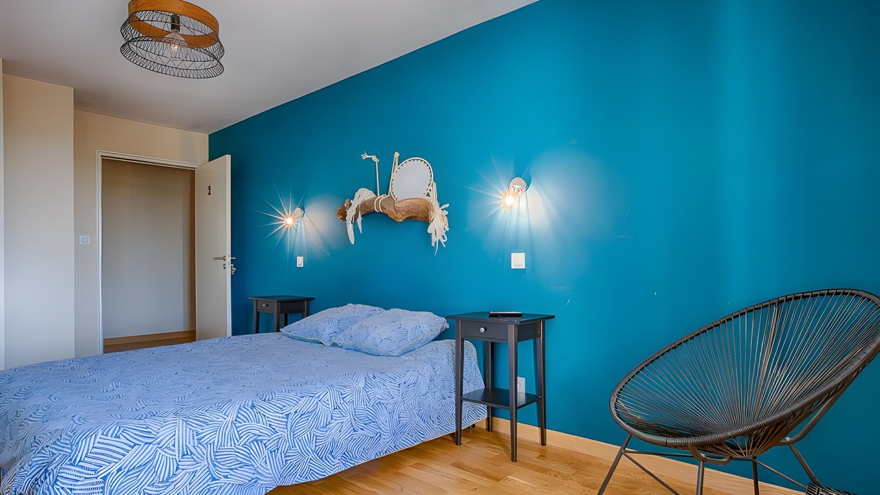 Photo of Bedroom in Saint-Bonnet-de-Valclerieux