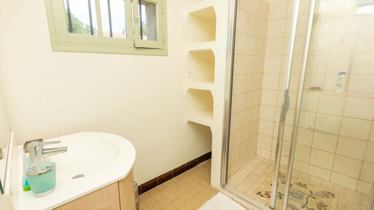 Photo of Bathroom in Vaison-la-Romaine