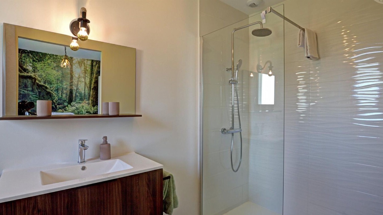 Photo of Bathroom in Saint-Germain-Laval