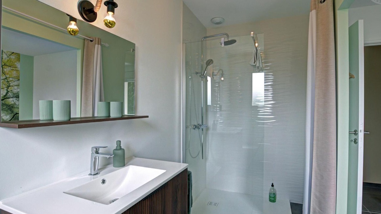 Photo of Bathroom in Saint-Germain-Laval