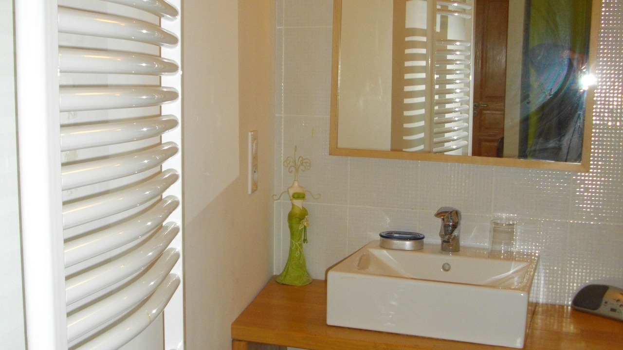 Photo of Bathroom in Job