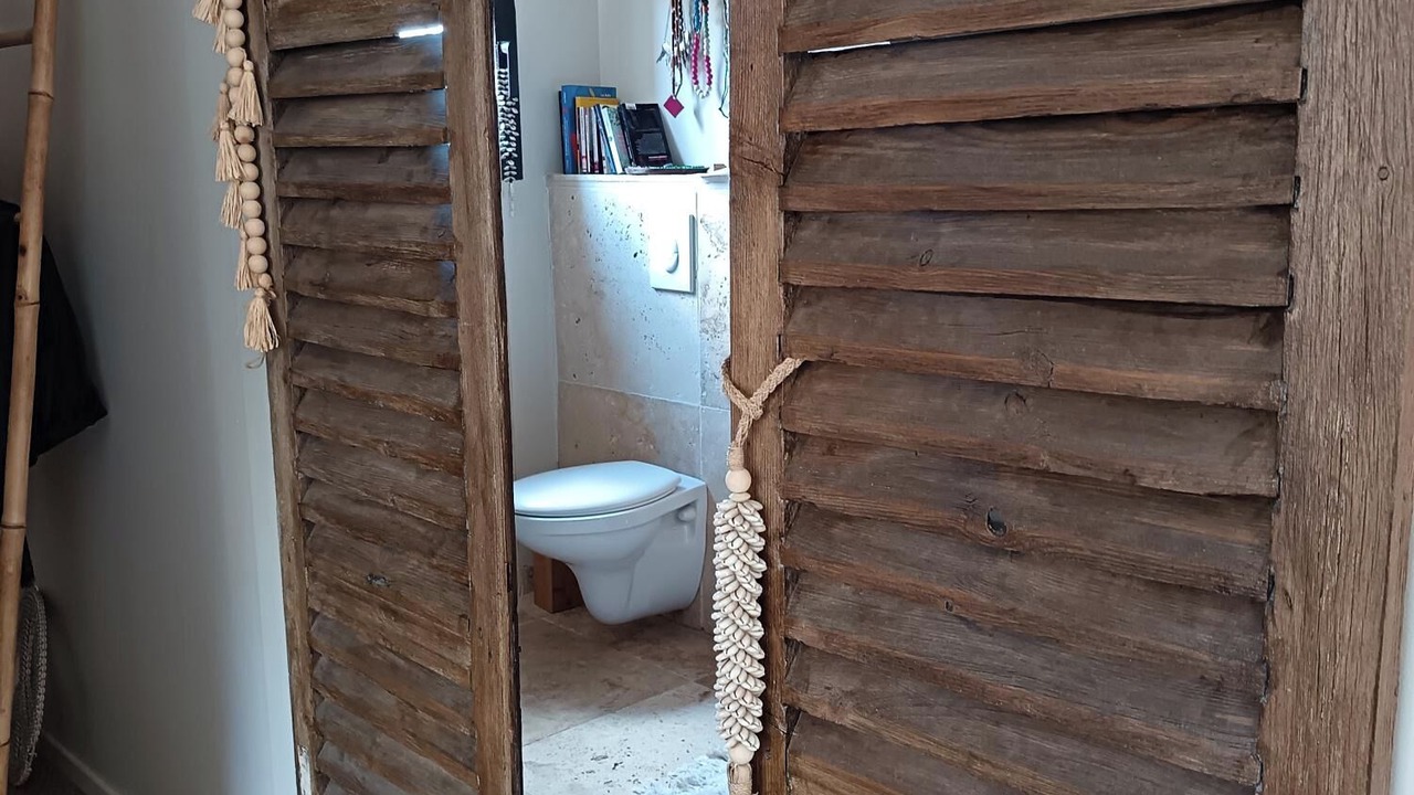 Photo of Bathroom in Faucon