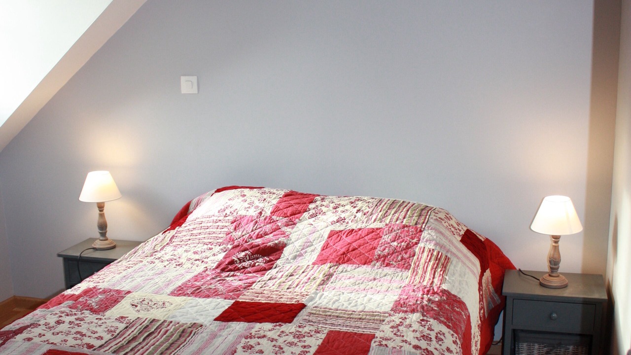 Photo of Bedroom in Merry-Sec