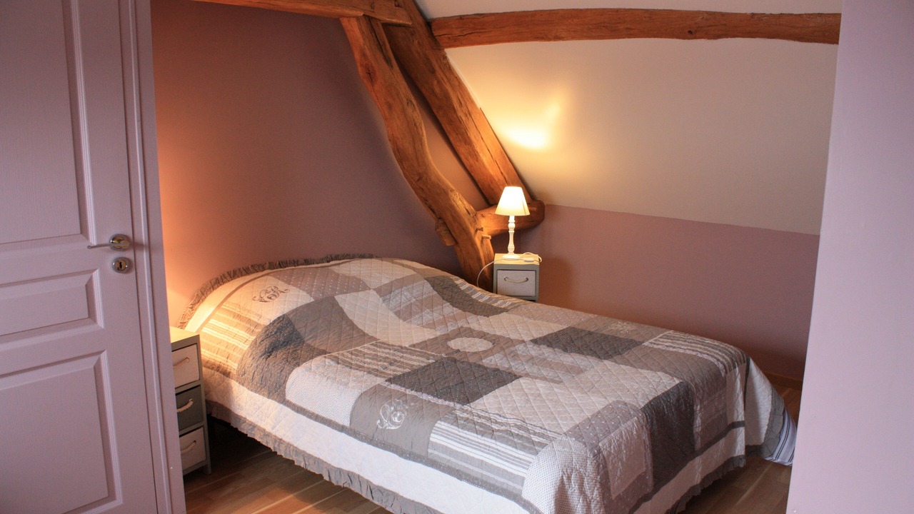 Photo of Bedroom in Merry-Sec