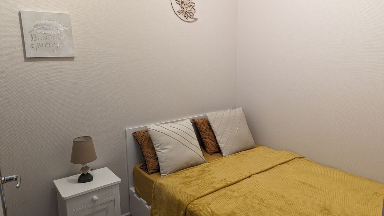 Photo of Bedroom in Bourbonne-les-Bains