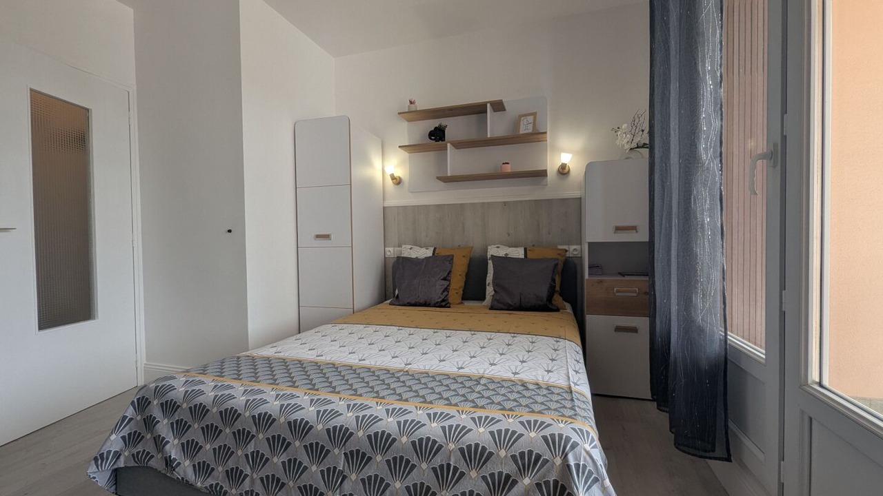 Photo of Bedroom in Bourbonne-les-Bains