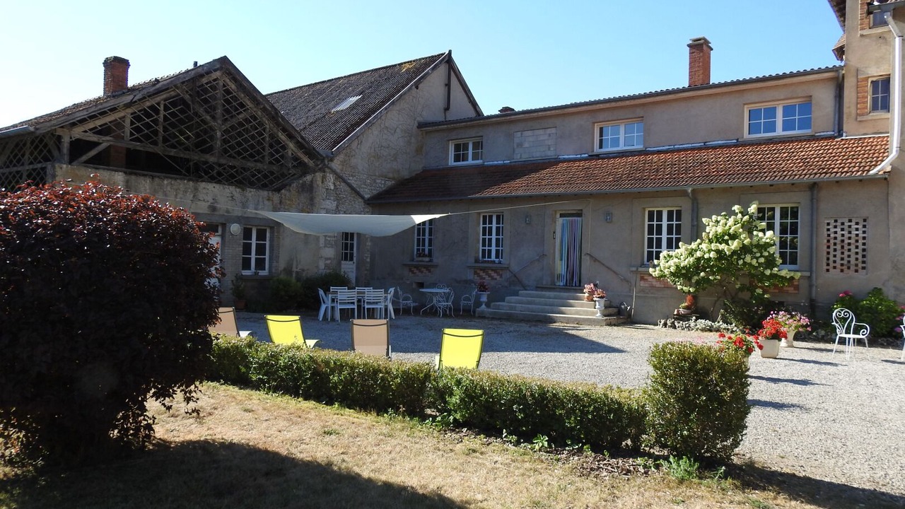 Photo of Outdoor in Roches-Bettaincourt