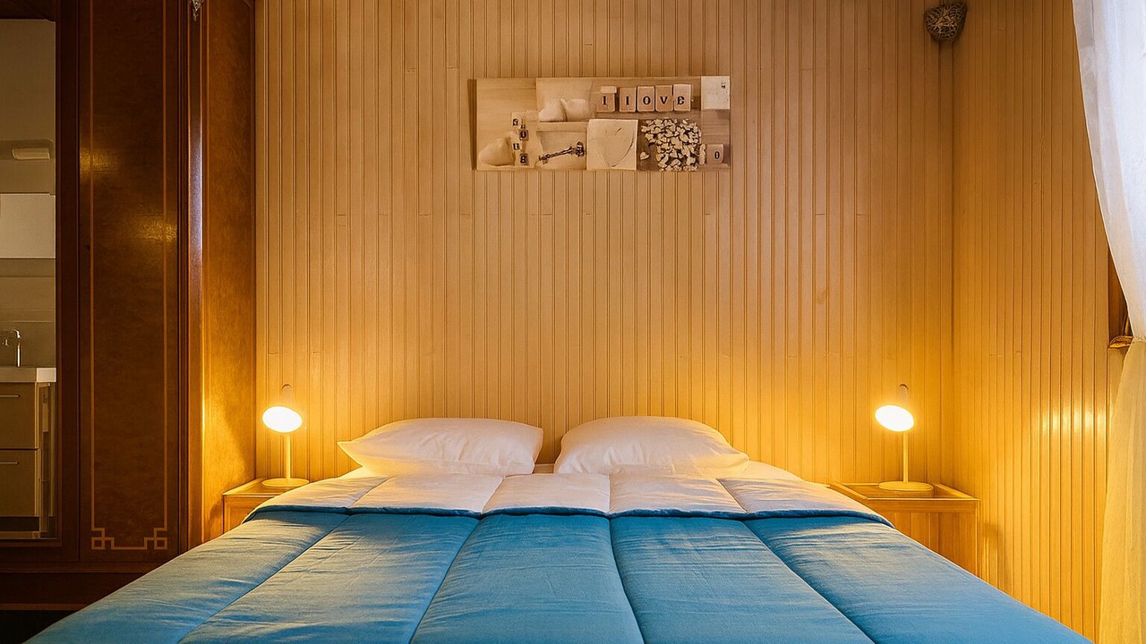 Photo of Bedroom in Premanon